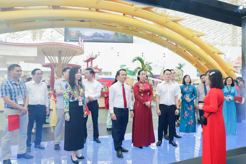 A Glimpse of the Da Nang Experience