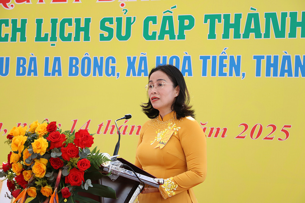 Vice Chairwoman speaks at the ceremony