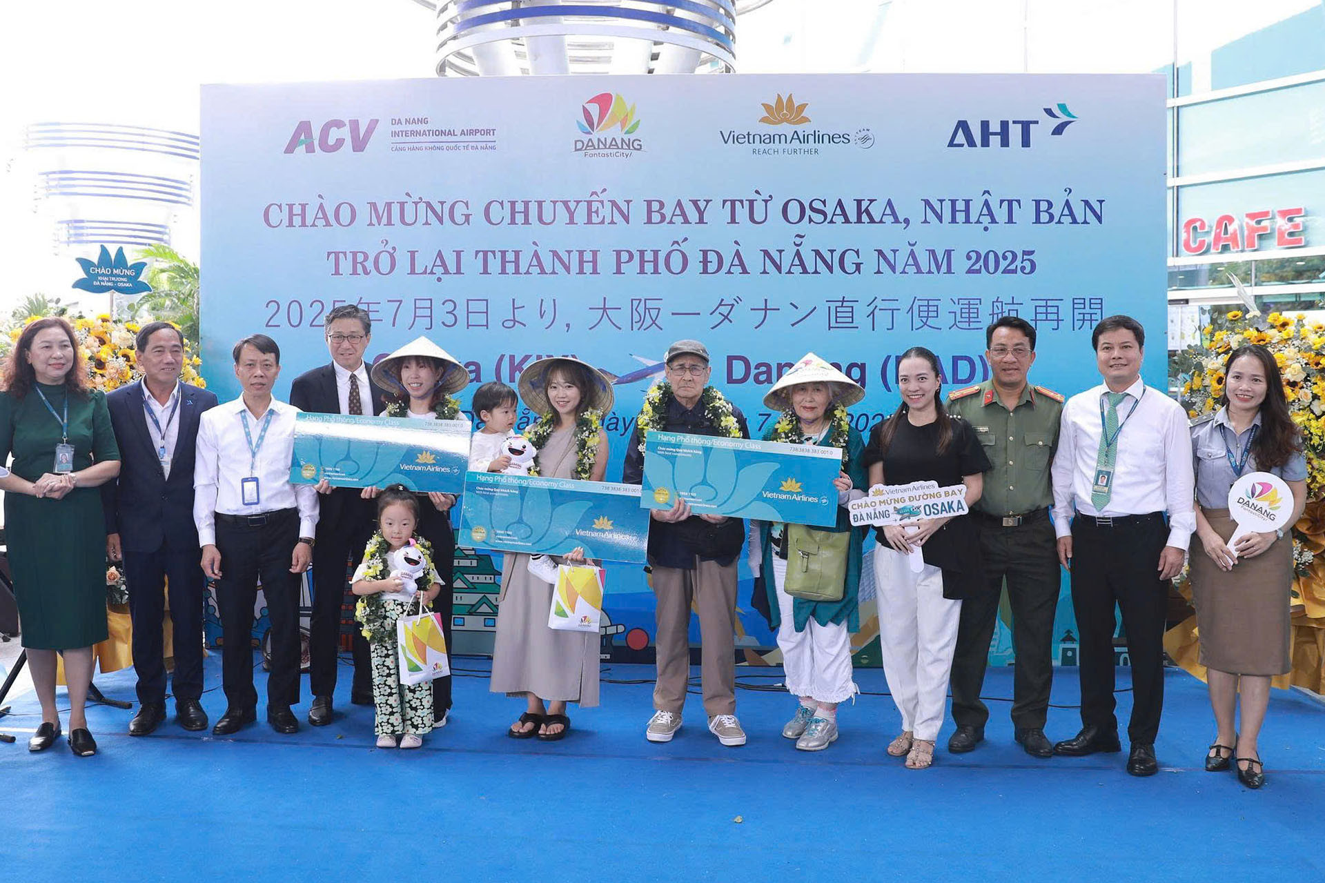 Danang Reconnects with Osaka: Vietnam Airlines Resumes Direct Flights